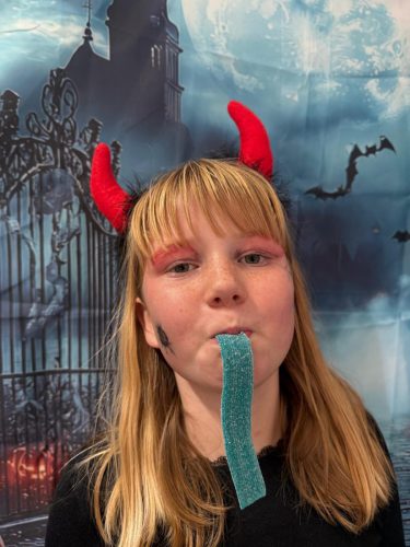 WhatsApp Image 2025-11-03 at 10.46.36 (2)