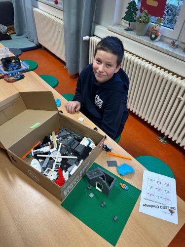 WhatsApp Image 2025-12-12 at 19.53.43 (2)