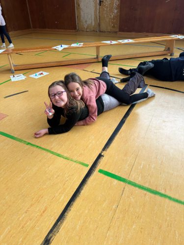 WhatsApp Image 2025-12-12 at 19.56.49 (4)